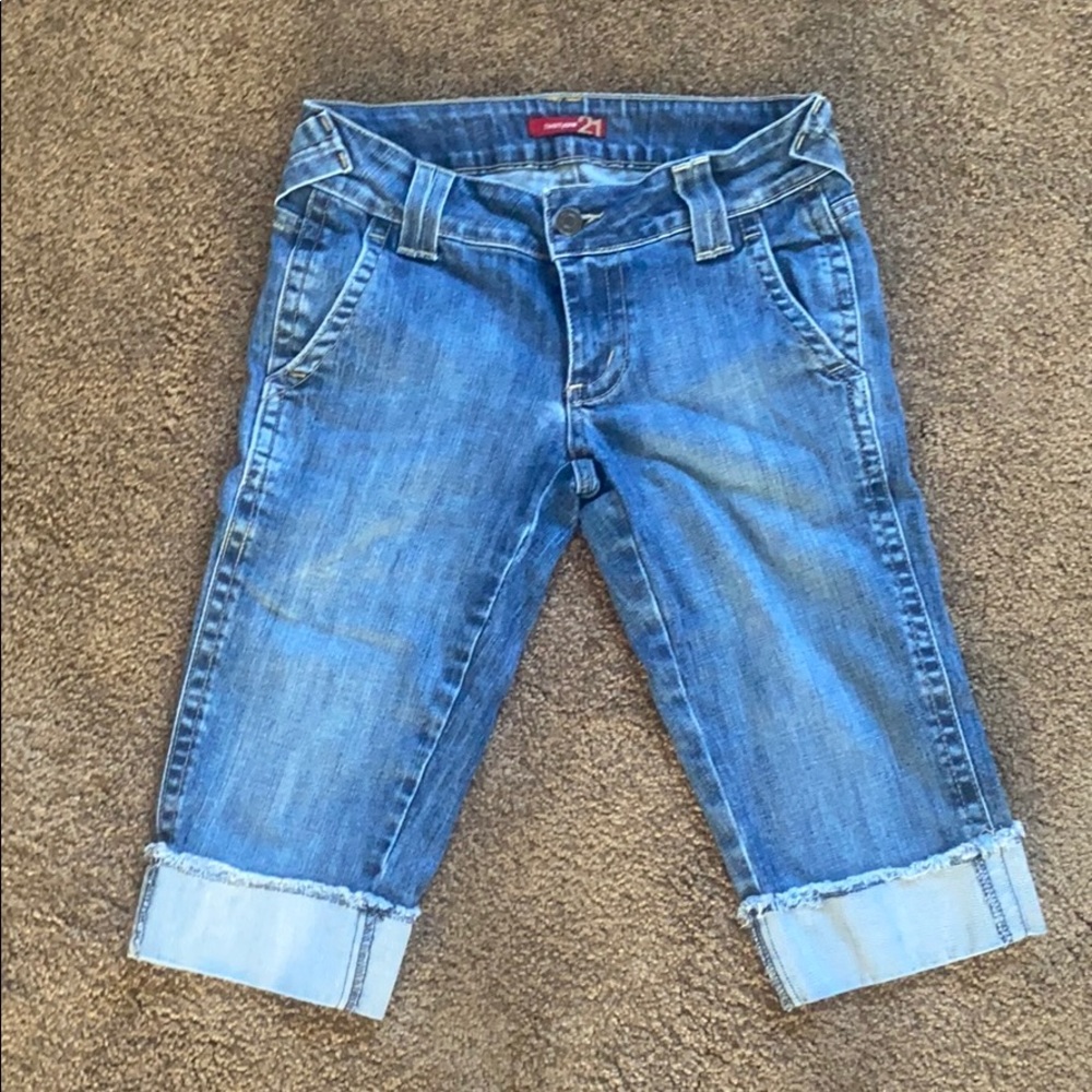 Forever 21 Capris Size 0